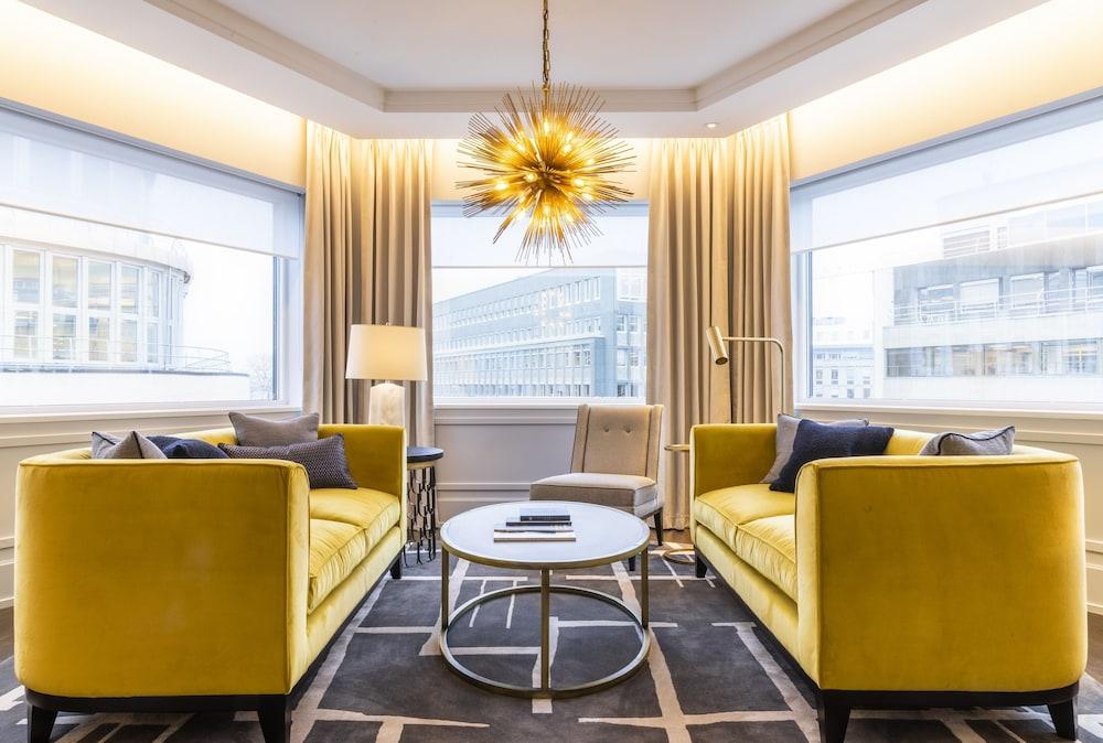 Continental Hotel